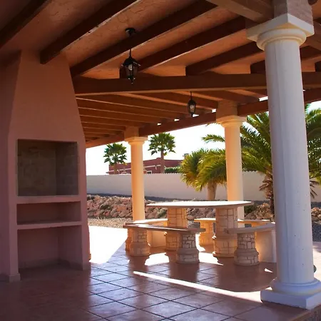 Aljambra Villa *